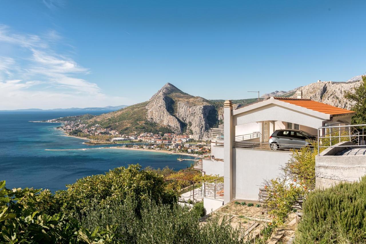 Pikolo Apartments Omis Tice Bagian luar foto